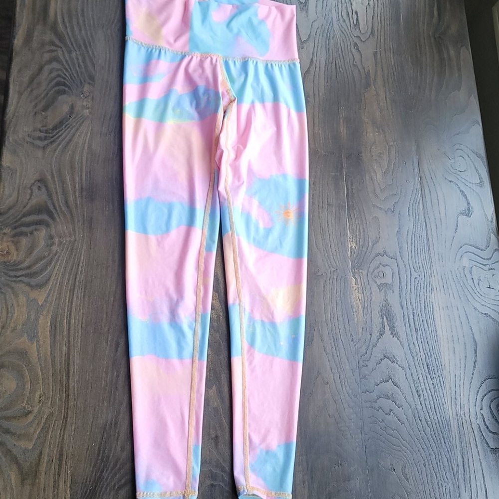 Teeki brand moon phase yoga pants